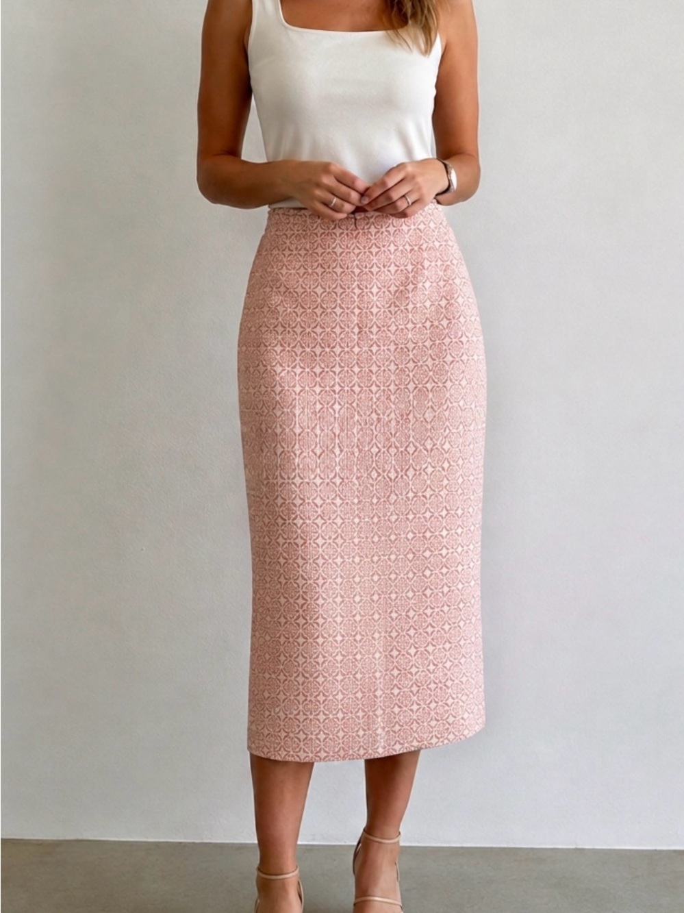 Preston & York Taylor Jacquard
Pencil Skirt Punch/Ivory Size 10